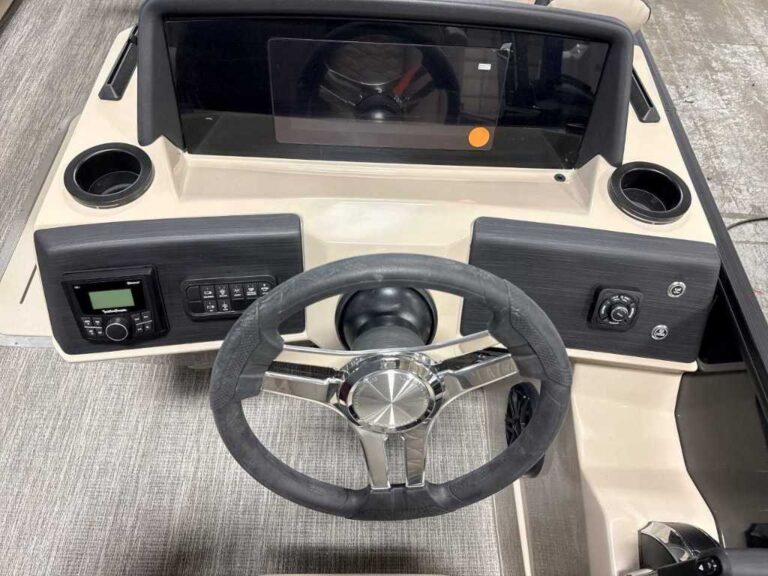 2026 Bennington 23SSB - ESP - Limited Edition US-ETWS9810K526 [photo 9]